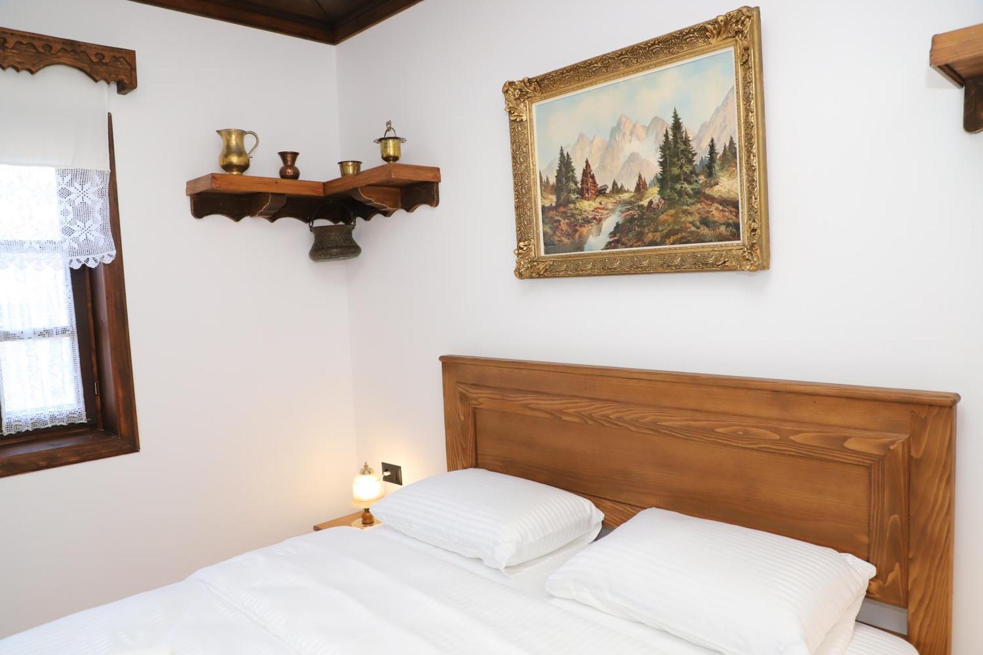 Vila Art Berat Castle Bagian luar foto